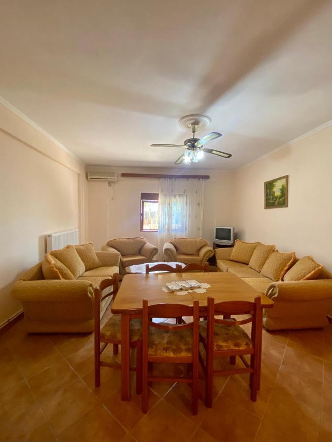 Family Apartments Saranda Extérieur photo