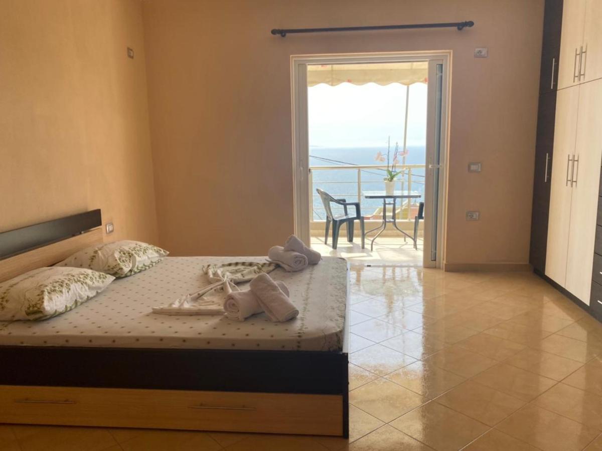 Family Apartments Saranda Extérieur photo